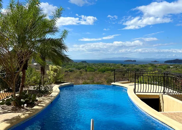 Сasa de vacaciones Majestic Oceanview With King Beds Coco